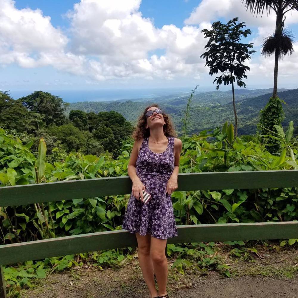 Meet your Posher, Gina